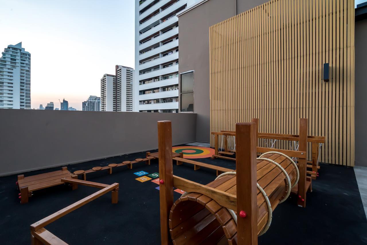 Thea Private Suites By Th District Bangkok Exterior foto